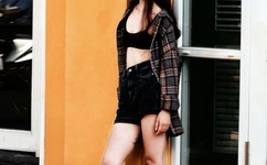 公交车一个接一个的C